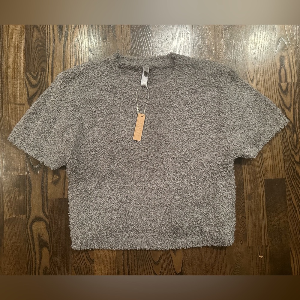 NWT Women’s SKIMS Cozy Knit Cropped T-shirt